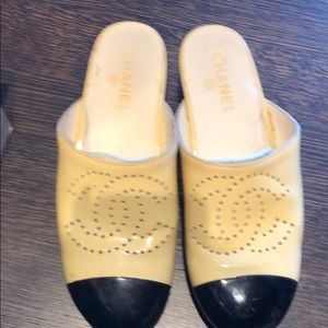 Chanel clogs